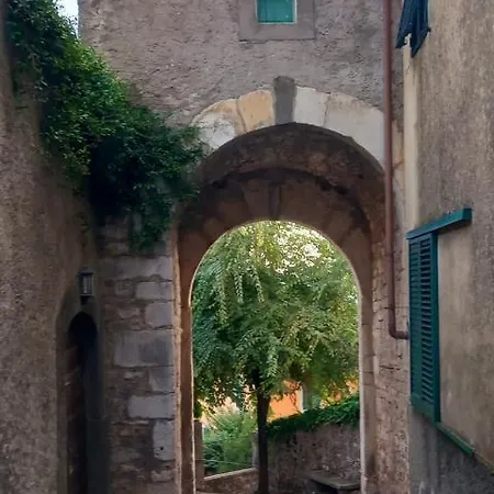 Nyaraló Pavone *